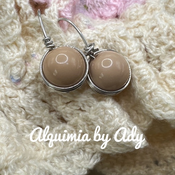 Alquimia Tan Spherical Earrings with Silver Wire - Picture 1 of 1